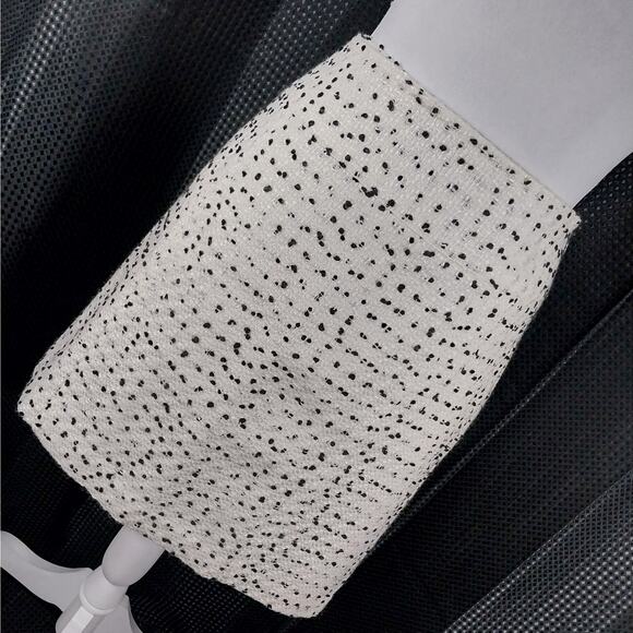 NWT@$98! CACHE! WHITE & NUBBY BLACK TWEEDY STYLE SKIRT, WIDE WAISTBAND! SZ 10 - Picture 9 of 9